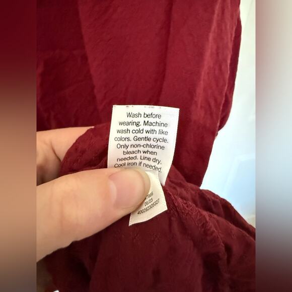 Women's Croft & Barrow Simple Blouse Maroon Red Dark Red Wine Merlot Size XL - Picture 9 of 11